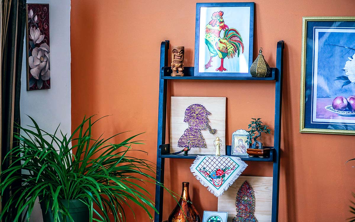 How to Display Prints in Small Spaces