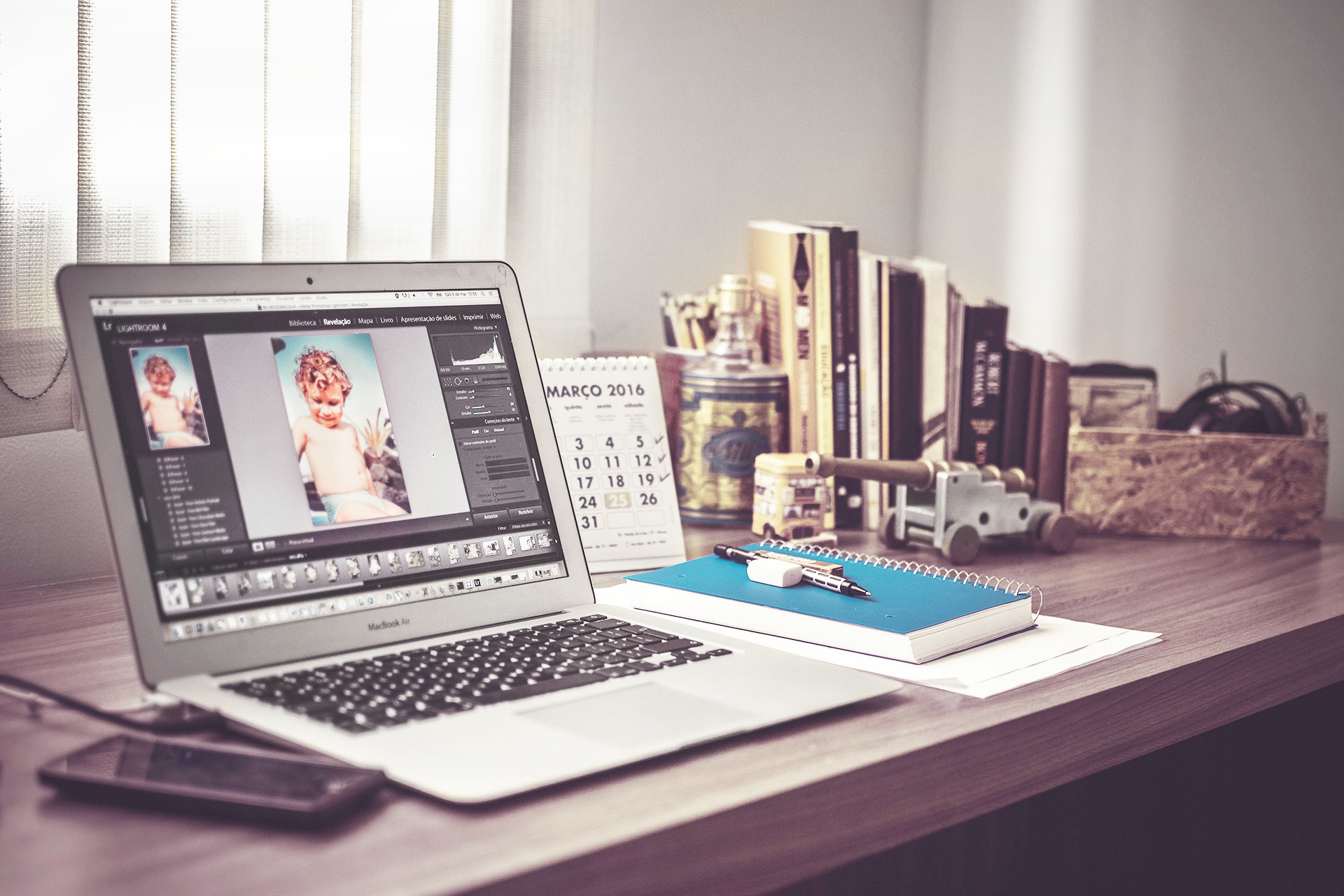 How To Use Our Canvas Setup PSD Template